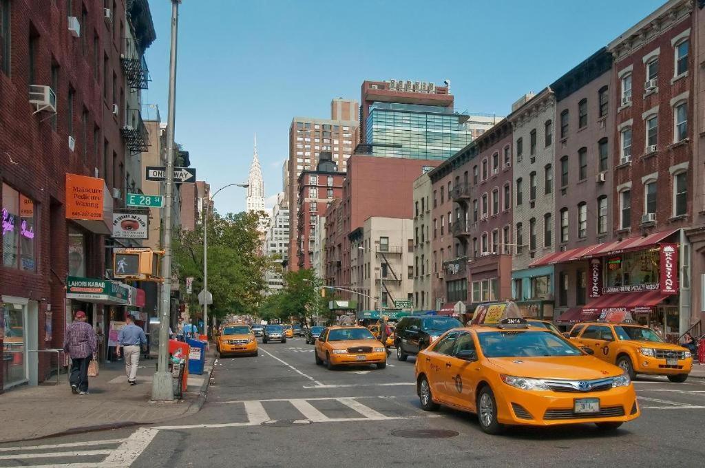 Mid Town East Street Apartments Next To Times Square New York Eksteriør billede